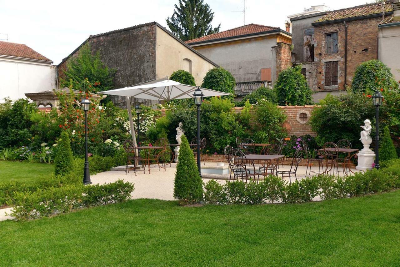 Bed and Breakfast Antica Dimora Ostiglia Exterior foto